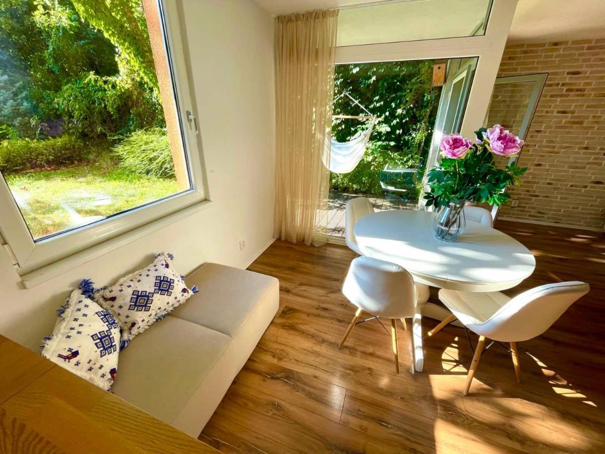 70M2 Romantic Living In The Old Town With Garden Bratislava Ngoại thất bức ảnh