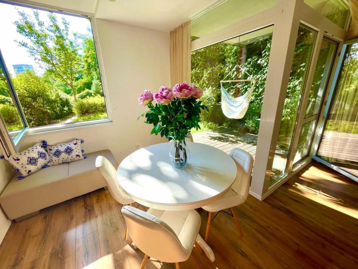 70M2 Romantic Living In The Old Town With Garden Bratislava Ngoại thất bức ảnh