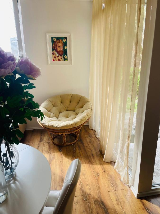 70M2 Romantic Living In The Old Town With Garden Bratislava Ngoại thất bức ảnh
