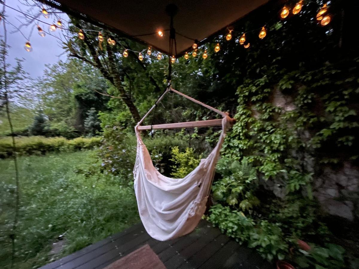 70M2 Romantic Living In The Old Town With Garden Bratislava Ngoại thất bức ảnh