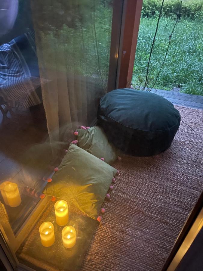70M2 Romantic Living In The Old Town With Garden Bratislava Ngoại thất bức ảnh