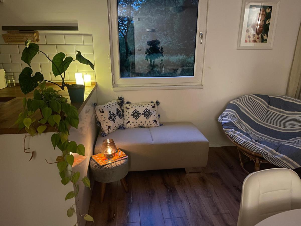 70M2 Romantic Living In The Old Town With Garden Bratislava Ngoại thất bức ảnh