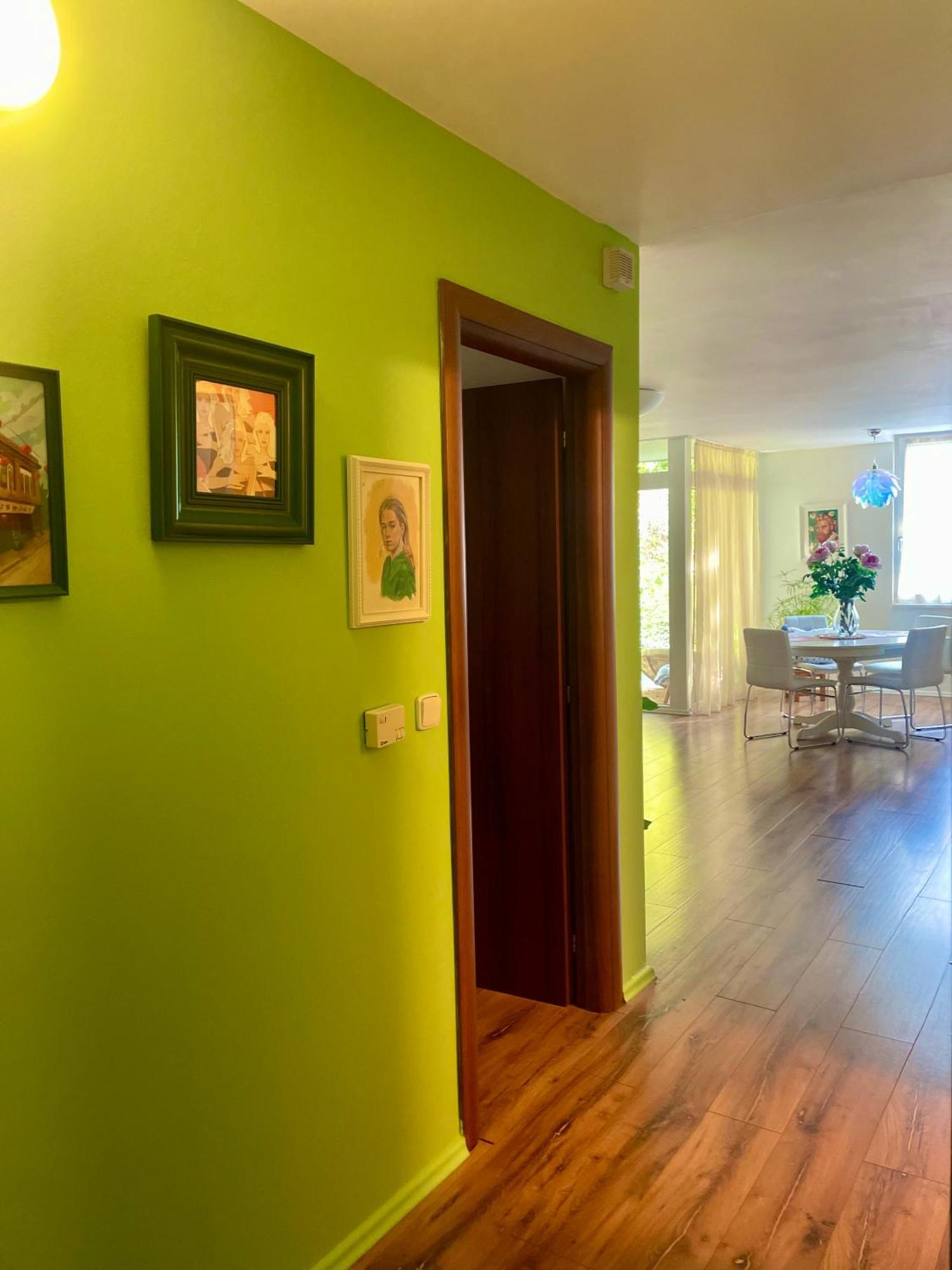 70M2 Romantic Living In The Old Town With Garden Bratislava Ngoại thất bức ảnh